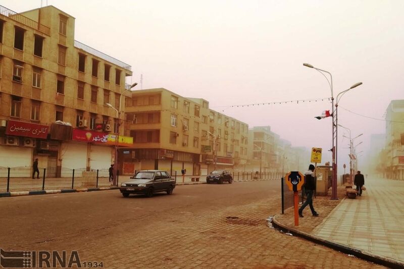 گرد و غبار  بار دیگر خوزستان را فرا می گیرد 