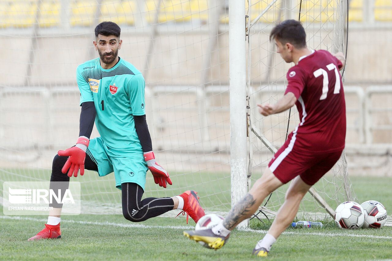 مرور برنامه‌های ویژه گلزنی در تمرین پرسپولیس