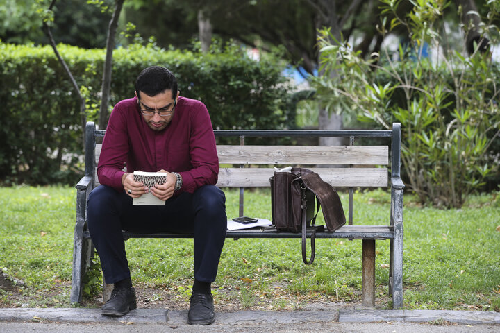 مطالعه کردن سلامت روانتان را تقویت میکند