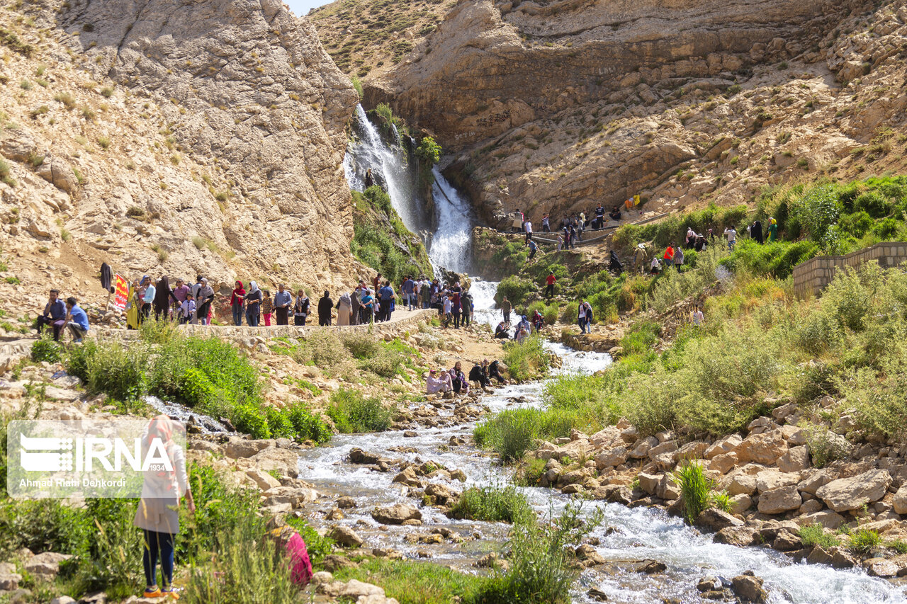 ایرنا - حضور گردشگران در کوهرنگ‎