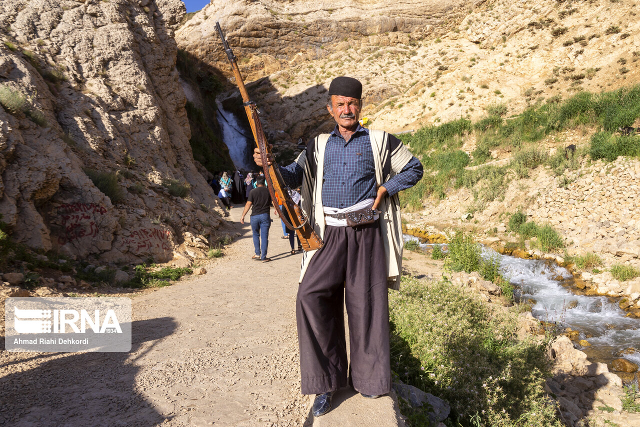 ایرنا - حضور گردشگران در کوهرنگ‎