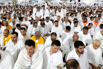 مراسم دعای عرفه در مکه