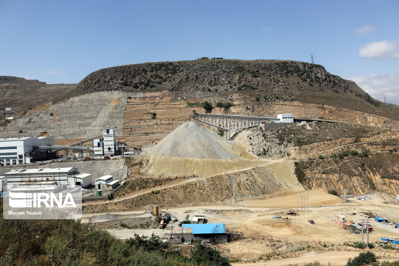 رشد ۱۴۴ درصدی سرمایهگذاری صنعتی و معدنی در خراسان جنوبی رشد ۱۴۴ درصدی سرمایهگذاری صنعتی و معدنی در خراسان جنوبی
