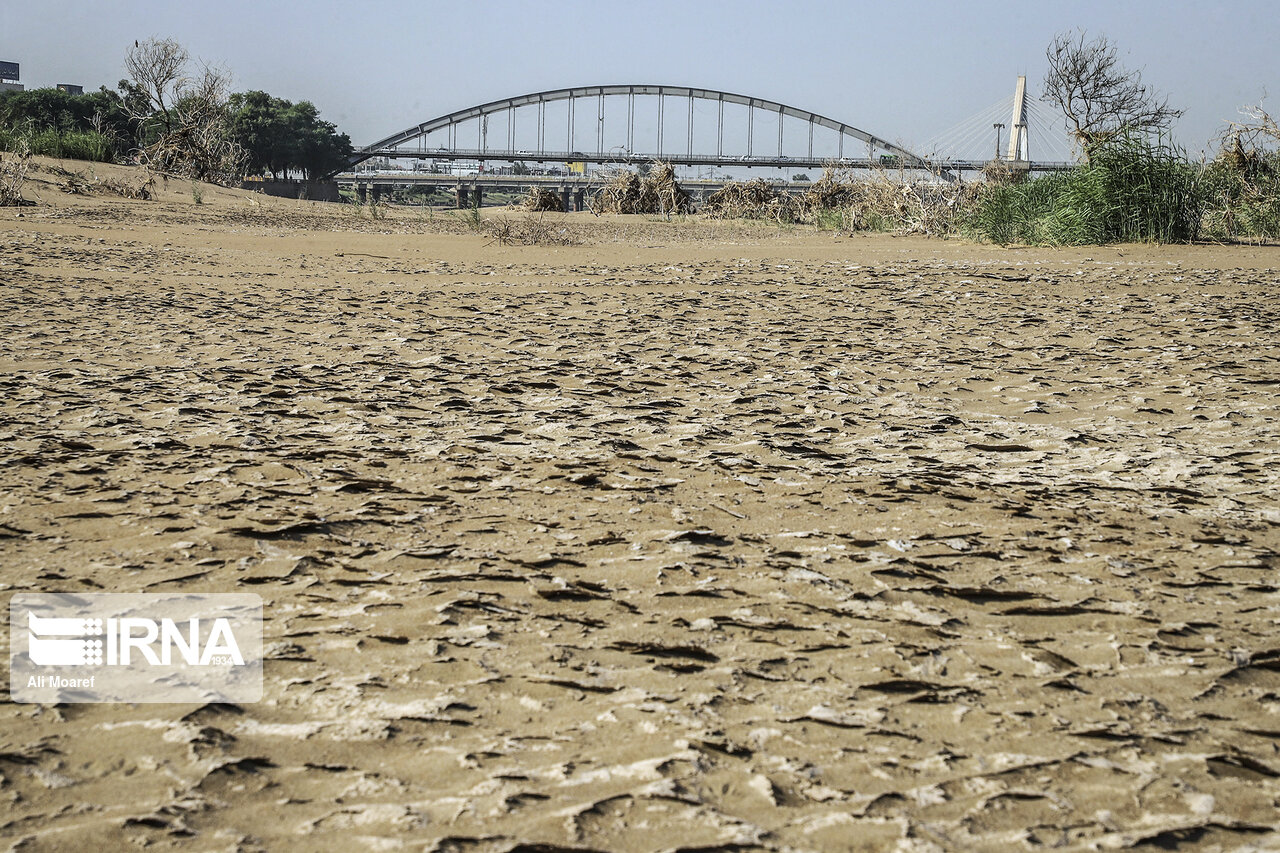 استاندار: اقدام اساسی برای لایروبی رودخانه‌های خوزستان نشده است