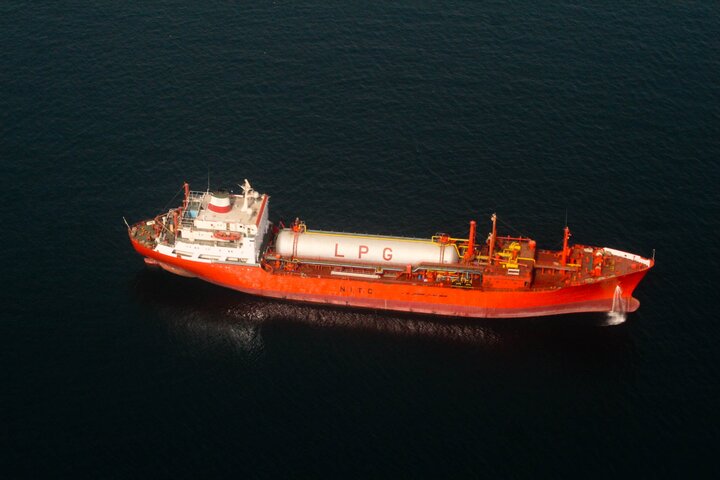 سنگین بار سوخت بر توان حمل و نقل خزر؛ خروج ارز تا رقابت ناپذیری؟