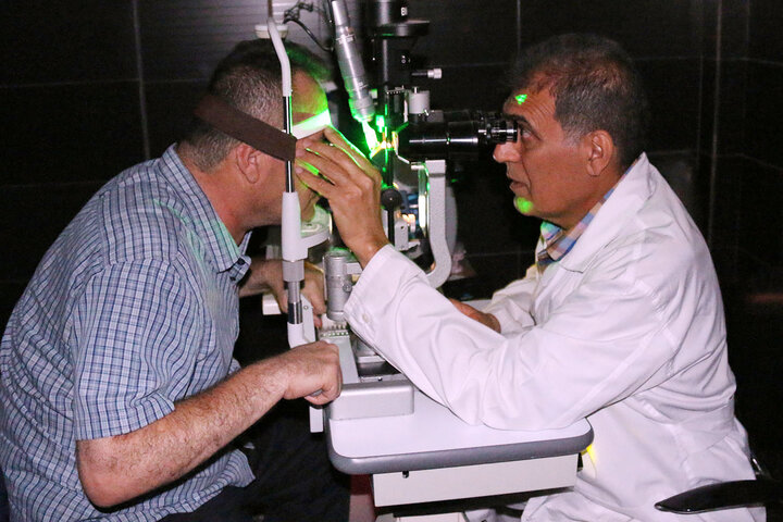 مالیدن چشم باعث قوز قرنیه میشود/ ضرورت شستشو با آب سرد