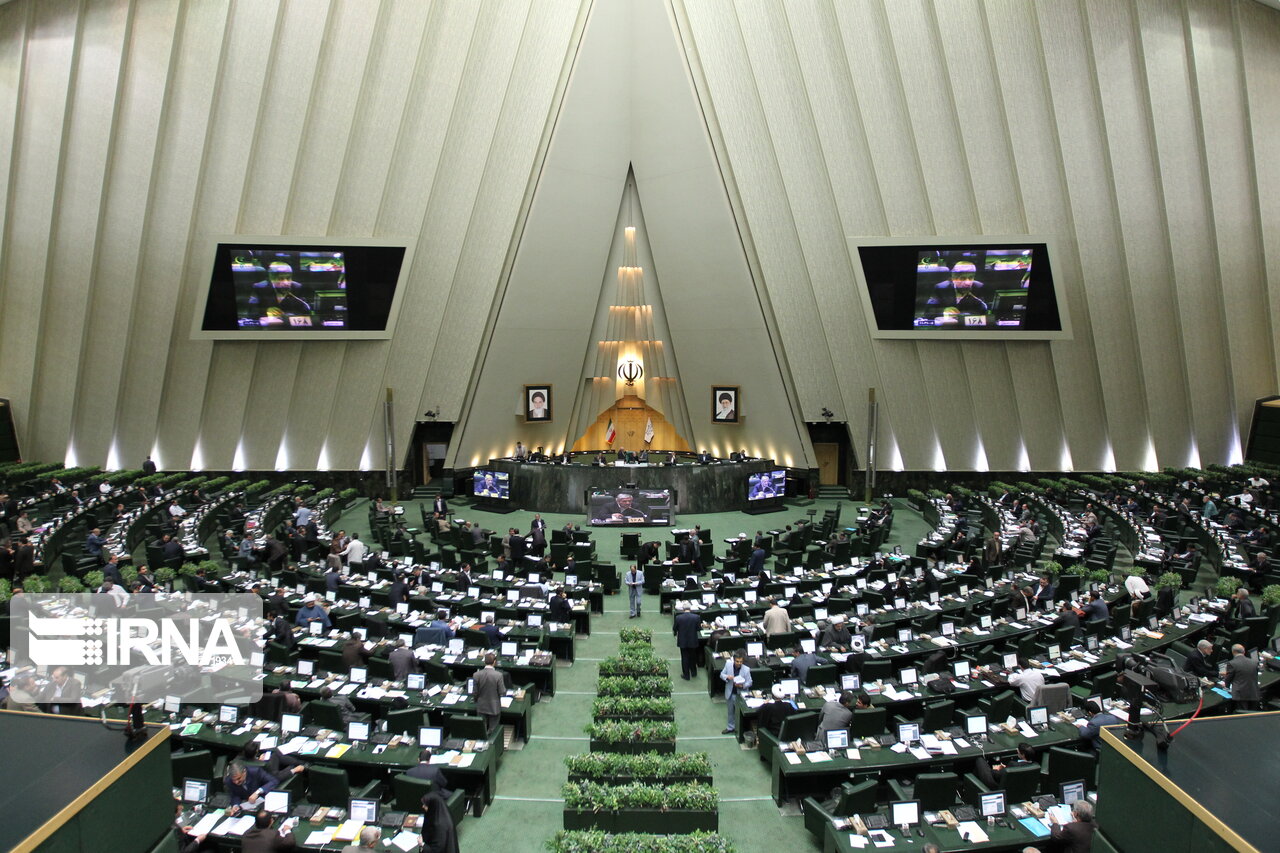 لایحه مشارکت عمومی - خصوصی در کمیسیون عمران مجلس بررسی شد
لایحه مشارکت عمومی - خصوصی در کمیسیون عمران مجلس بررسی شد