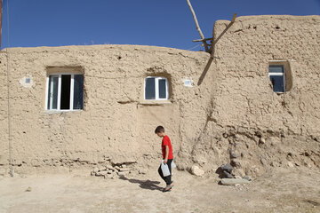 بازگشت جمعیت به روستاهای یزد در اولویت طرح‌های توسعه باشد
