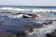 دریای کیش مواج می‌شود/ شناورهای کوچک احتیاط کنند