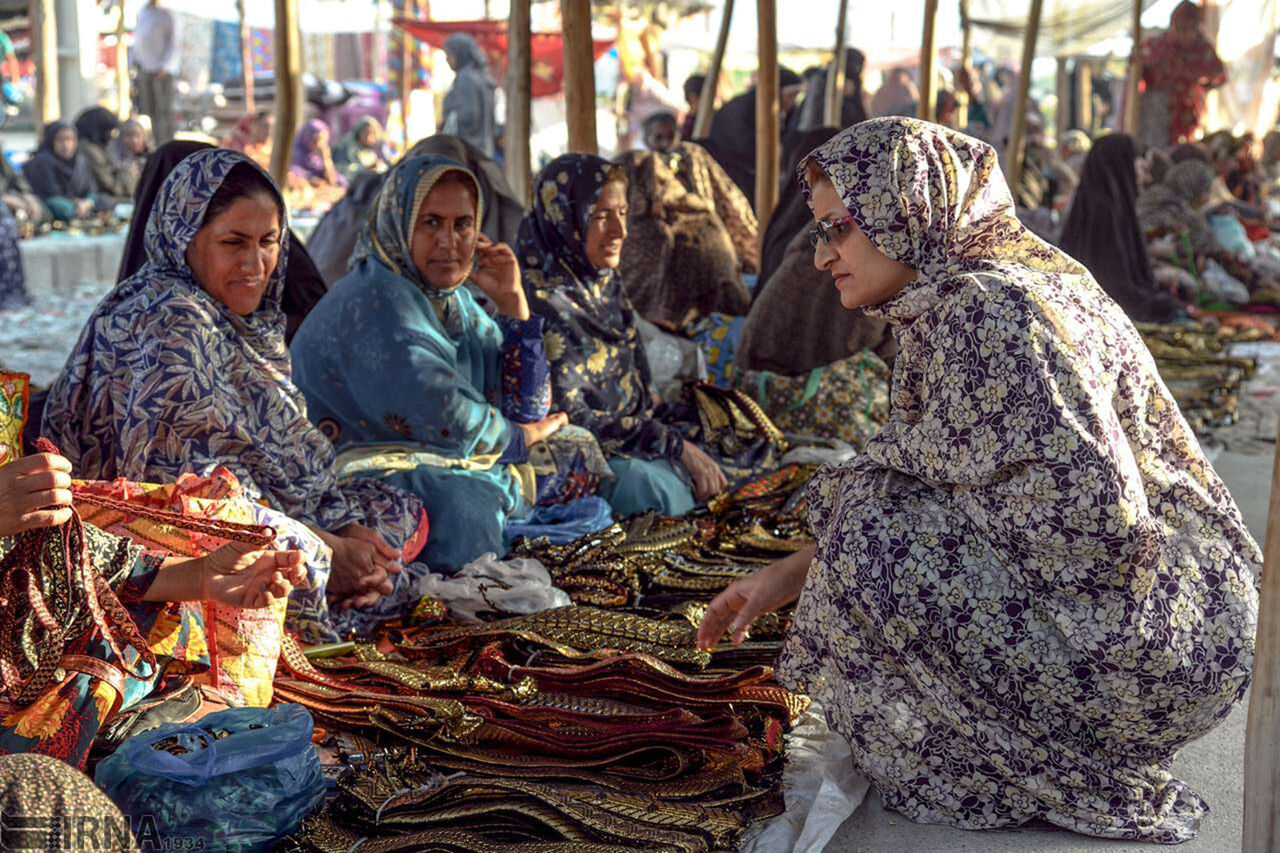 ایجاد صندوق ضمانت زنان سرپرست خانوار در دولت سیزدهم  