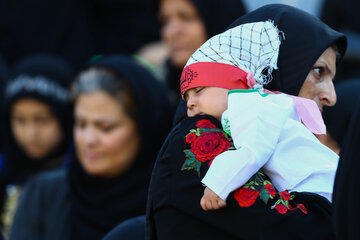 ایرنا - تهران - همایش شیرخوارگان حسینی، روز جمعه و مصادف با ششم محرم همزمان با سراسر کشور در تهران برگزار شد. عکاس اکبر توکلی