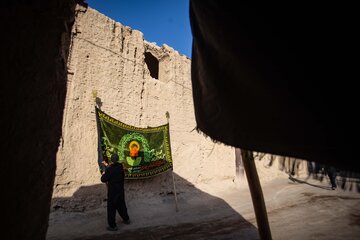 مراسم زارخاک تاسوعا در روستای قورتان