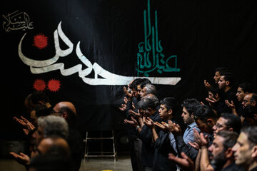 مراسم عاشورای حسینی در تهران 3