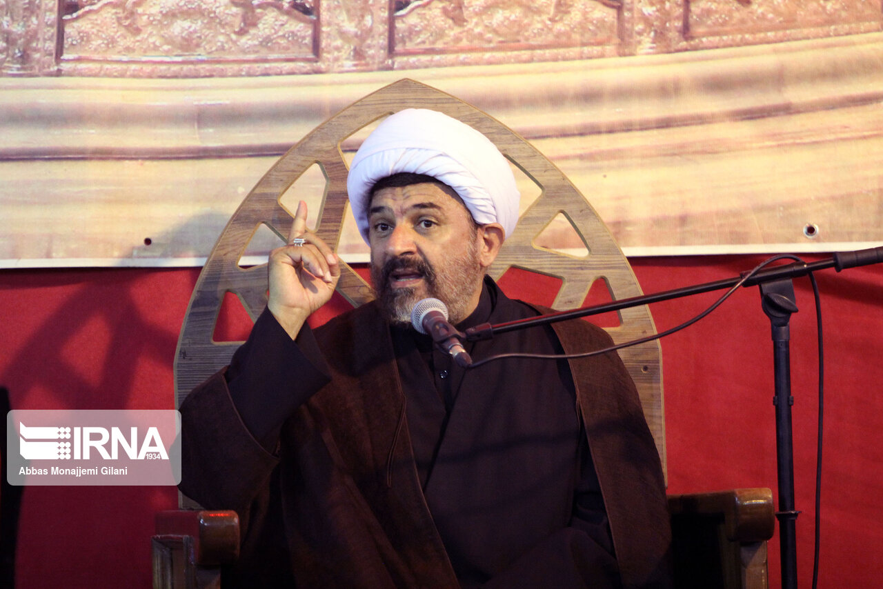 موقوفات جدید قم در مسیر تولید دانش سوق داده شود موقوفات جدید قم در مسیر تولید دانش سوق داده شود