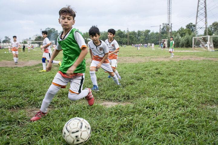 تمرین فوتبال کودکان