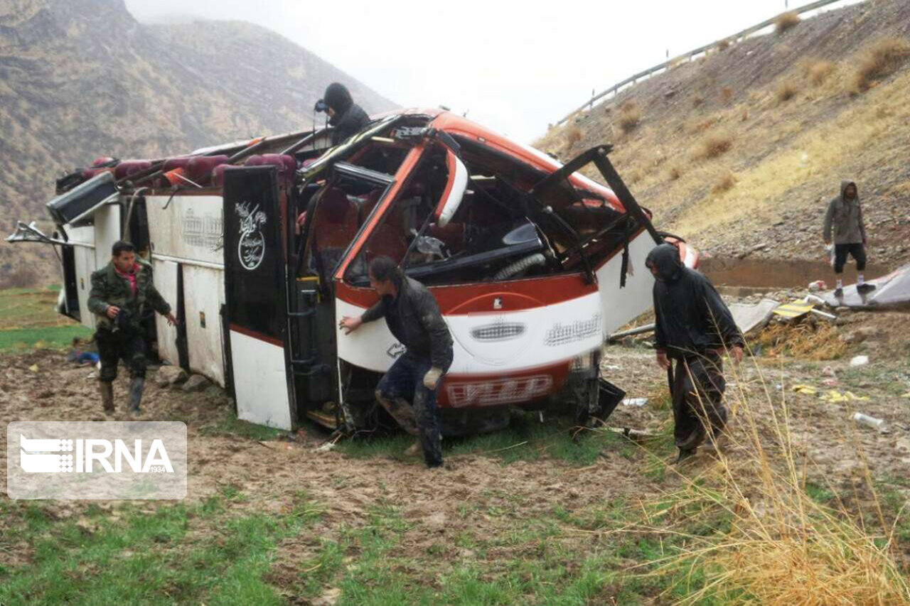 حوادث رانندگی سهم ۶۵ درصدی در پرداخت خسارت بیمه ایران دارد