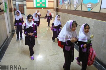 جمعیت دانش‌آموزان یزد ۶.۵ درصد افزایش یافت
