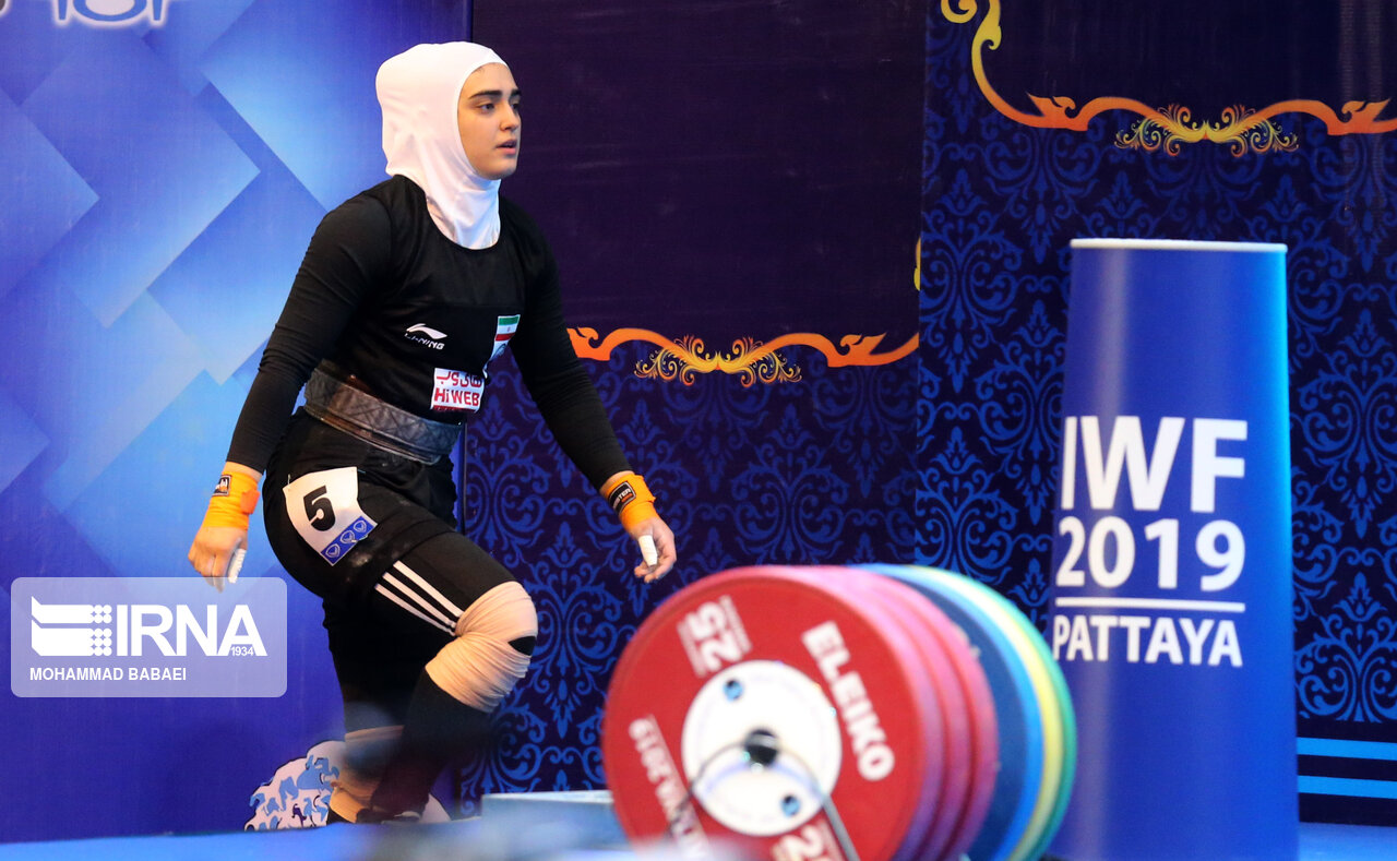 برای آموزش زنان وزنه‌بردار مدرس جهانی به ایران می‌آید
