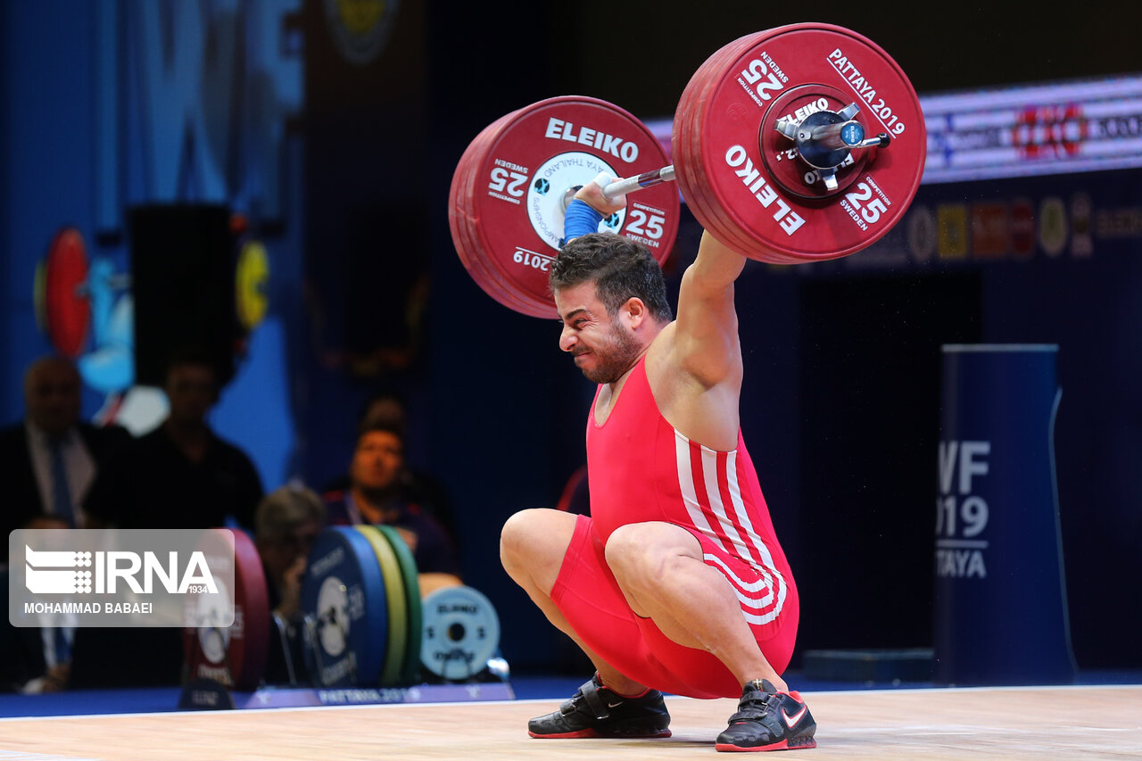 Pesista iraní consigue una medalla de oro y dos de plata en las clasificatorias de los Juegos Olímpicos


