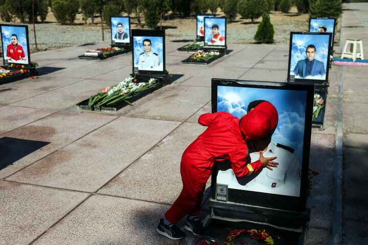 تبدیل وضعیت استخدامی/ خواسته فرزندان ایثارگران البرز از دولت سیزدهم