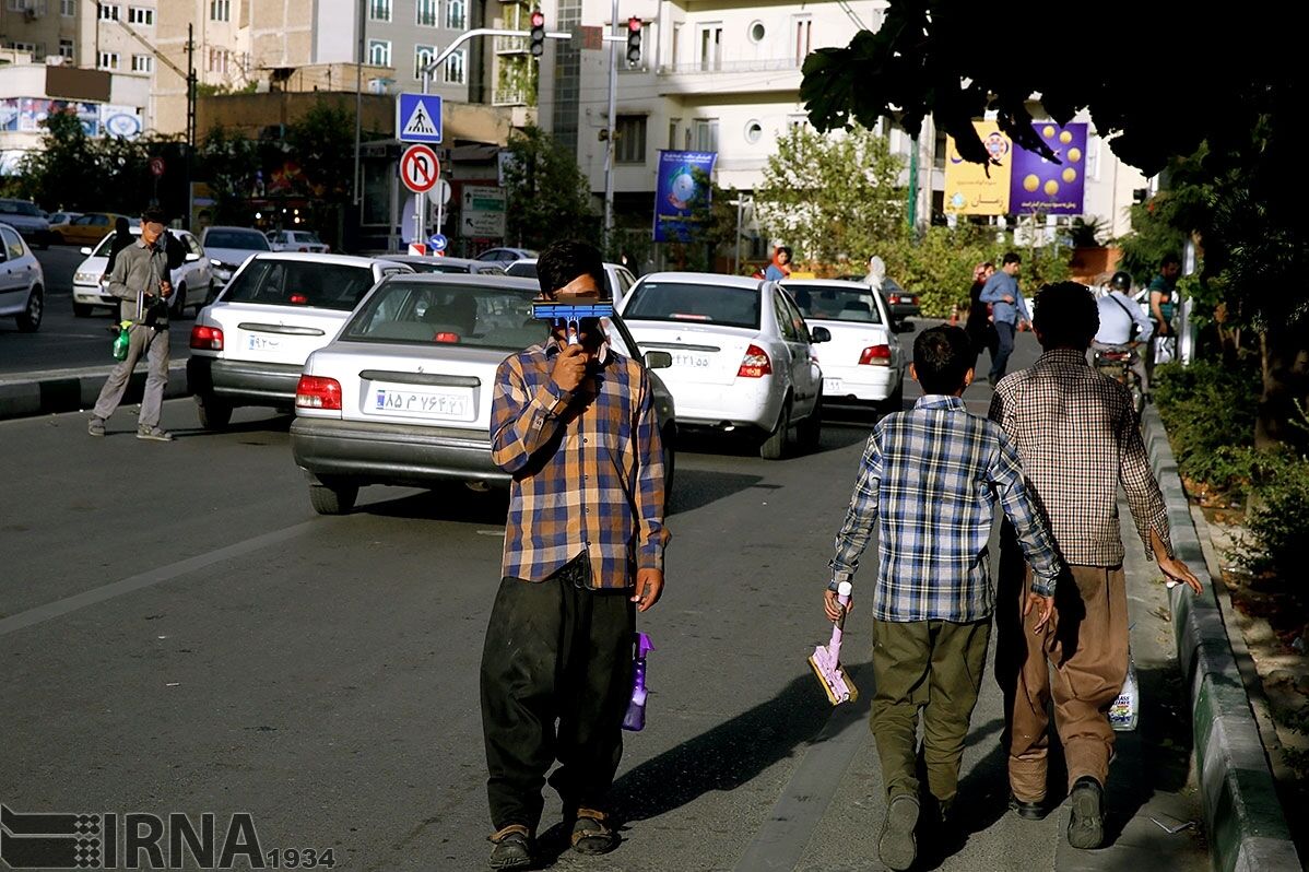 مذاکره با افغانستان برای ساماندهی کودکان کار آغاز شد