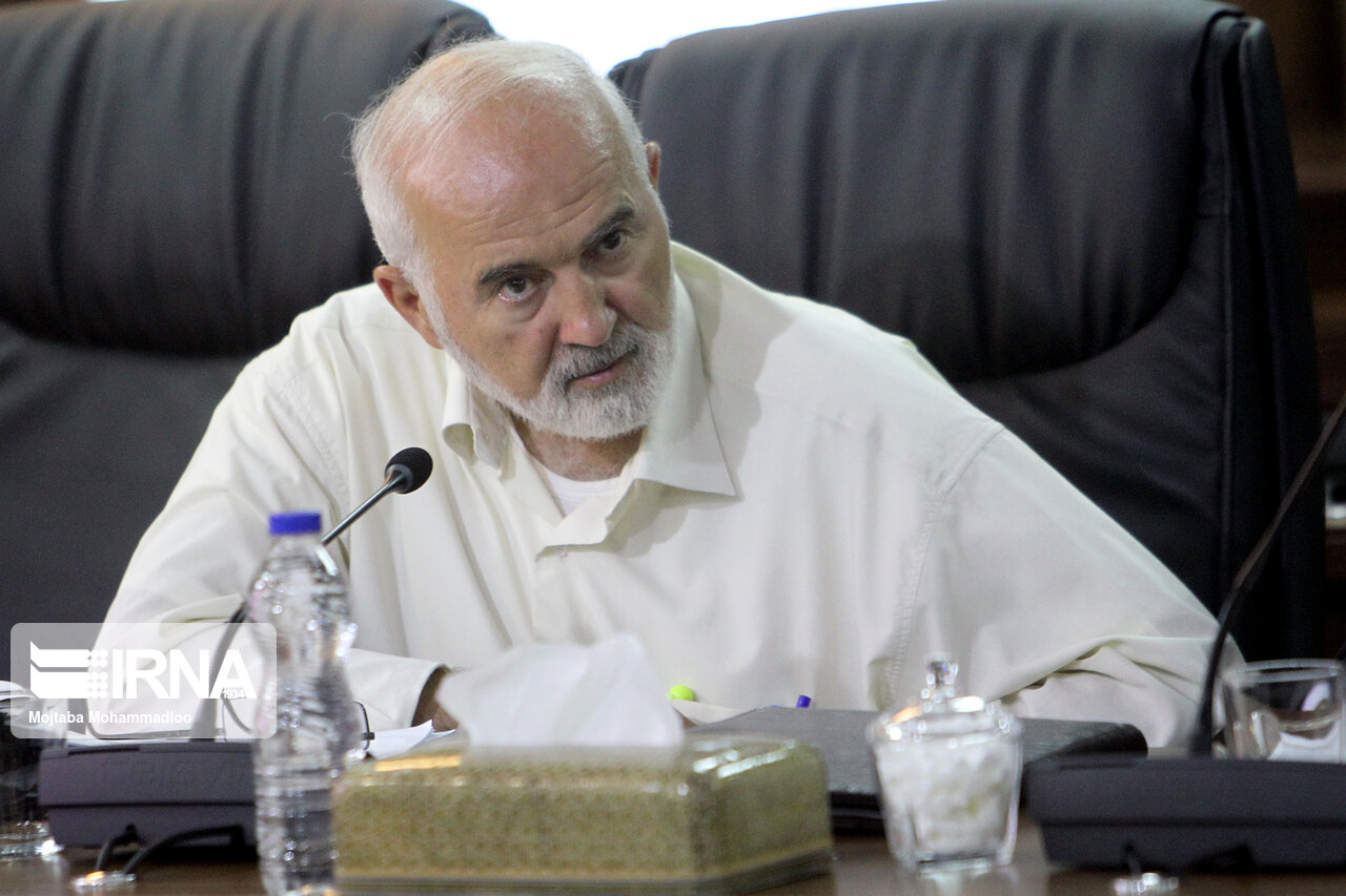 توکلی خواستار تمدید برگزاری آزمون از منابع نظام قدیم تا سال 1400 شد