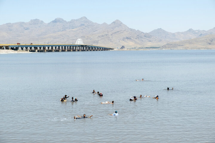 رهاسازی حدود ۵ میلیارد مترمکعب آب از سدها به دریاچه ارومیه