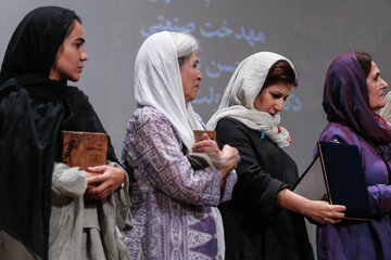 بیست و پنجمین سالگرد تاسیس انجمن حمایت از حقوق کودکان