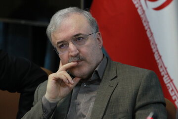 ربیعی استعفای وزیر بهداشت را تکذیب کرد