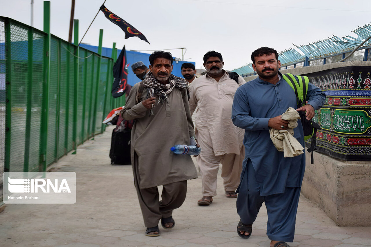مشکل زائران پاکستانی در مرز شلمچه حل شد