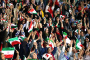 استقلال - مس؛ تجربه نخستین حضور تماشاگران زن در لیگ برتر فوتبال