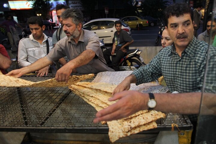 بازگشت صفهای طولانی به نانواییهای مازندران