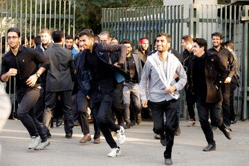 حرکت کاروان های اربعین دانشجویی از دانشگاه تهران