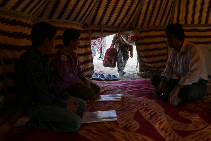 سودای با سوادی پیش پای کوه