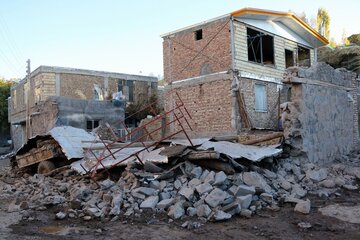 ۲۰ واحد مسکونی مددجویان بهزیستی بر اثر زلزله تخریب شد