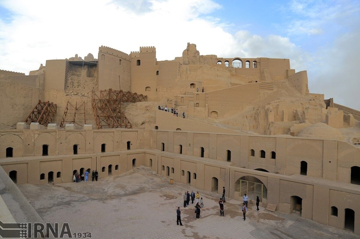 آخرین خبرها از نورپردازی ارگ بم آخرین خبرها از نورپردازی ارگ بم