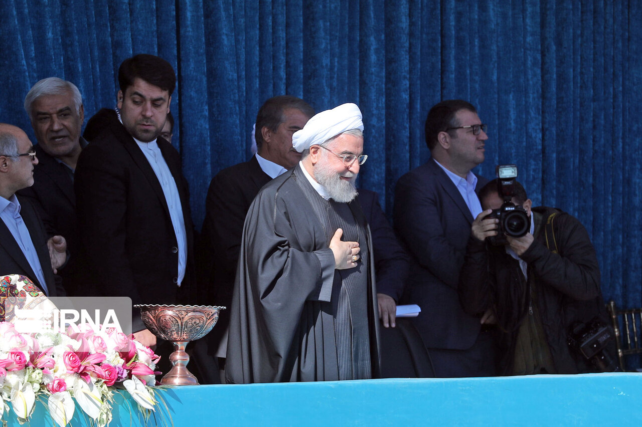 روحانی و چاره‌جویی برای تنگناهای اقتصاد