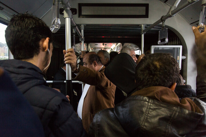 صندلی داغ اتوبوسهای شیراز؛ از 'گلایه شهروند تا سکوت متولی