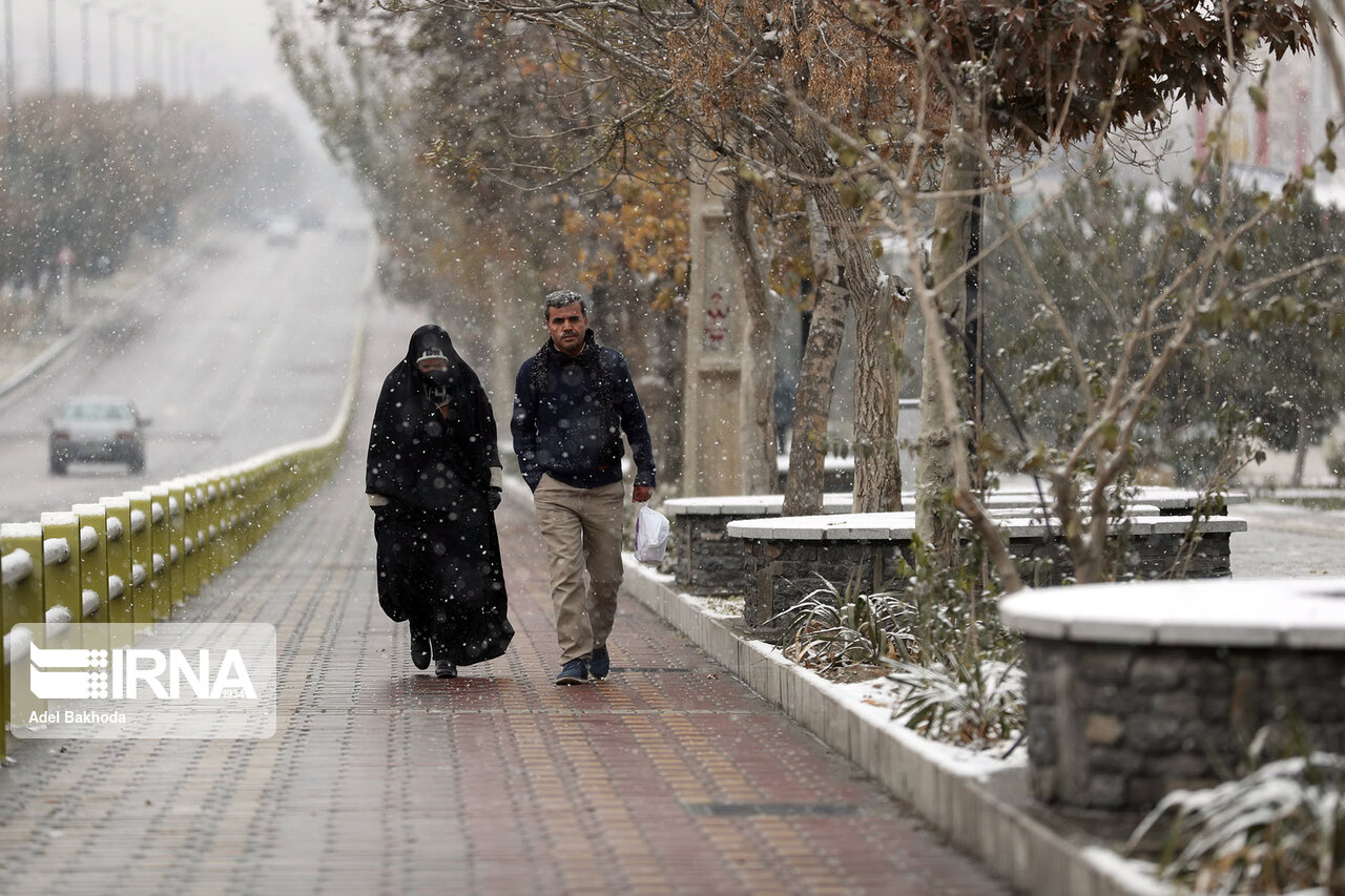 بارش برف در ارتفاعات تهران پیش‌بینی می‌شود

