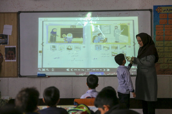 فرهنگیان بازنشسته از مطالبات خود میگویند 1 فرهنگیان بازنشسته از مطالبات خود میگویند