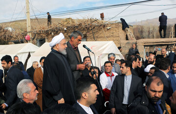 بازدید رییس جمهور از روستای دستجرد