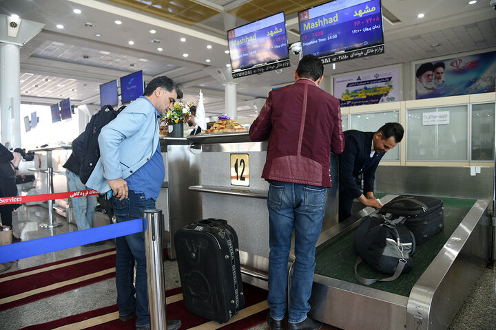 سهم بخشهای مختلف حمل و نقل در جابهجایی بار و مسافر در فروردینماه