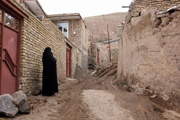 بازسازی مسکن در روستاهای قزوین نیازمند راه دسترسی است