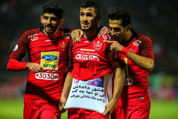 پرسپولیس به جمع صدرنشینان رسید