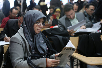 آخرین روز ثبت نام انتخابات مجلس در فرمانداری تهران‎