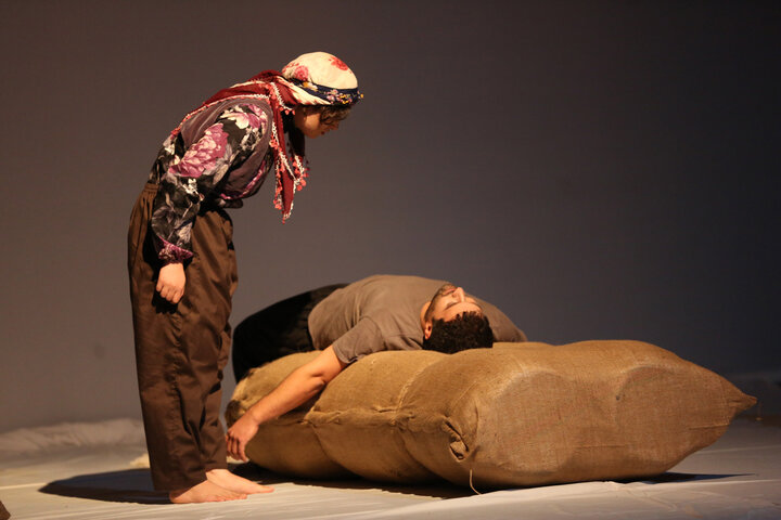 جشنواره تئاتر کردی سقز باسابقه‌ترین جشنواره در منطقه است 3