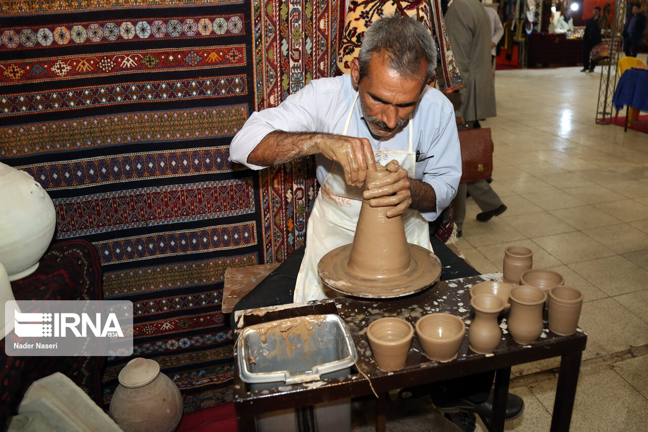 پیش‌بینی سه میلیارد تومان برای مشاغل صنایع دستی لرستان