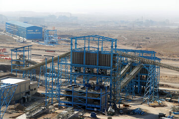 ۱۸ پروژه صنعتی در زنجیره فولاد کردستان در حال اجرا است