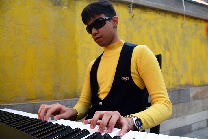 اشتغال پاشنه آشیل نابینایان همدان/ قانون سه درصد استخدام روی کاغذ ماند