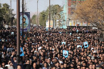 راهپیمایی مردم کرمان در محکومیت شهادت سردار قاسم سلیمانی